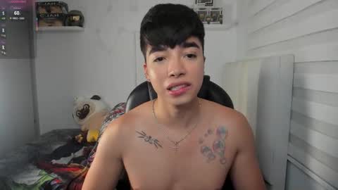 Mr. Santiago online show from February 22, 1:47 pm