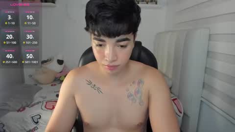 Mr. Santiago online show from June 16, 1:37 pm