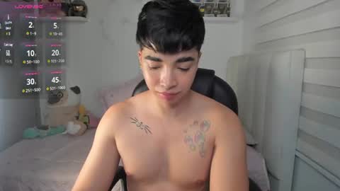 Mr. Santiago online show from July 11, 1:58 pm