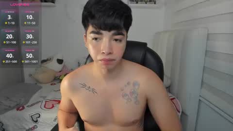 Mr. Santiago online show from June 17, 1:38 pm