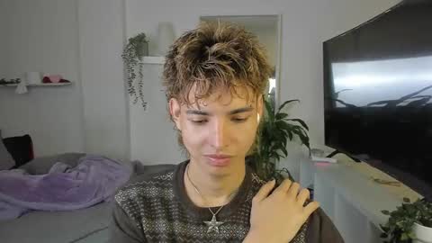 kitty online show from October 30, 1:39 am