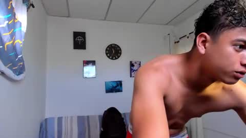 santy_stump online show from July 28, 8:23 pm