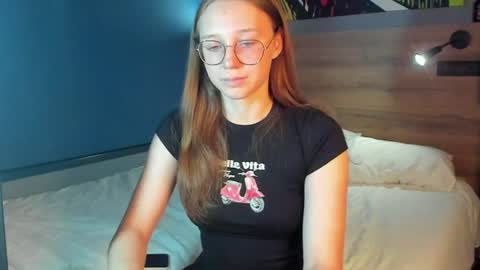 santythousand online show from July 20, 9:16 pm