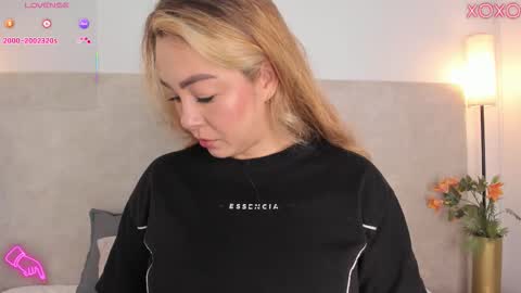 Saori  online show from November 28, 12:23 pm