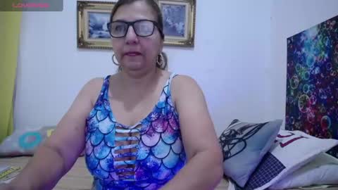 sara online show from July 4, 1:26 pm