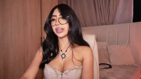 Sara  online show from July 9, 2:15 am