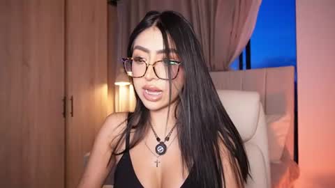 Sara  online show from July 13, 11:30 pm