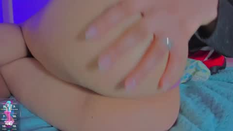 sara allenx online show from April 22, 4:58 pm