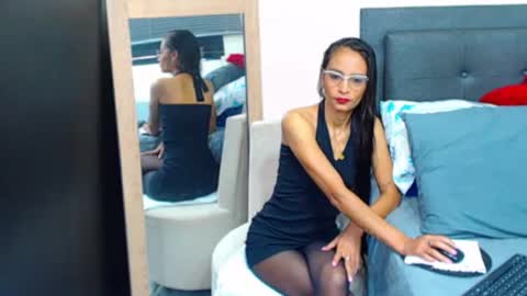 SARA online show from June 24, 2:46 pm