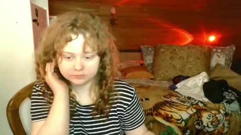 Sara online show from April 26, 8:12 am