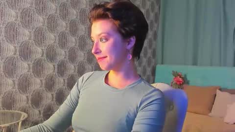 Sarah online show from November 21, 9:40 am