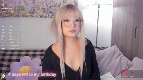 Sara  new account  give me thomb up  Follow me   help me reach 15k followers again   online show from March 7, 10:21 pm