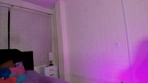 Sara Love online show from April 29, 3:00 am