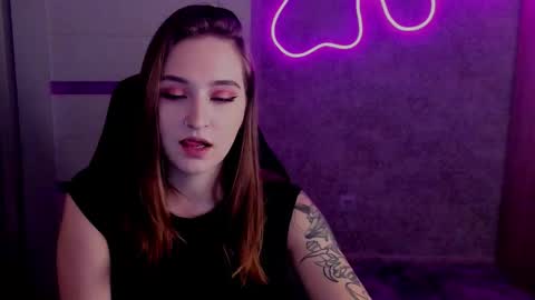 Snapshot of sara_rossse chatting on October 28, 6:09 pm Sara online show from October 28, 6:09 pm