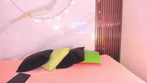 SARAHGIL online show from July 14, 7:19 pm