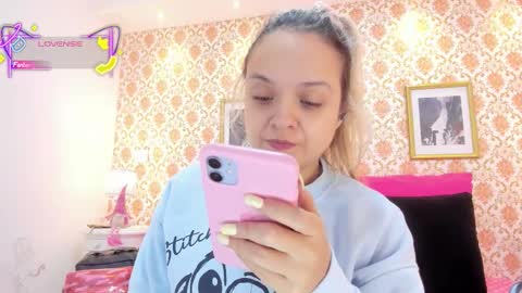 SaraAvila  online show from November 30, 5:03 am