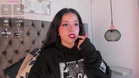 Sara online show from February 3, 12:42 pm