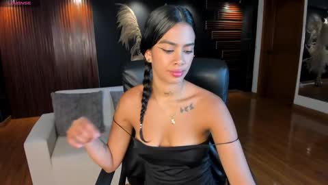 Sara  Everyday From 1430 to 2130 Col Time online show from December 20, 6:37 pm