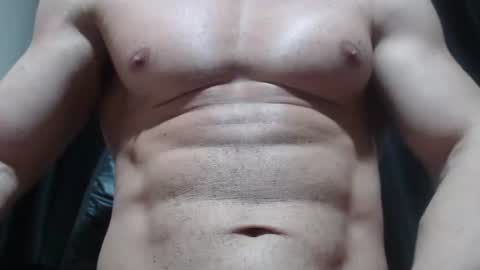 saradorj92 online show from July 11, 7:28 pm