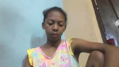 sarah146341 online show from April 23, 10:56 am