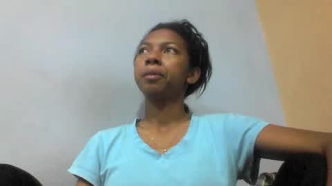 sarah146341 online show from May 2, 6:19 am