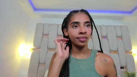 sarah_ashbourne online show from October 24, 12:44 am