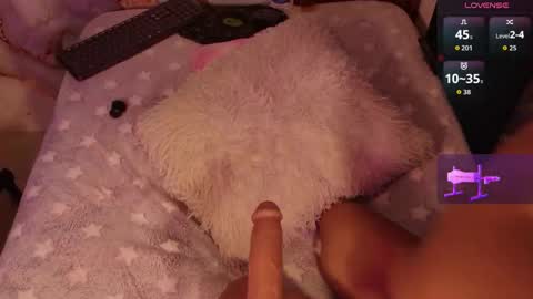 Sarah  online show from October 12, 4:43 pm