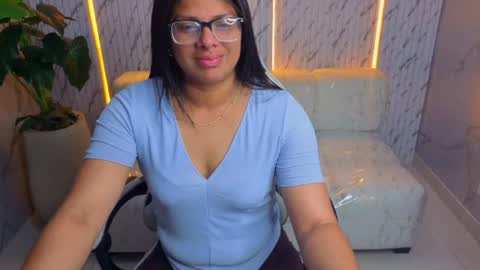 sarah_bay_tx online show from June 17, 7:52 pm