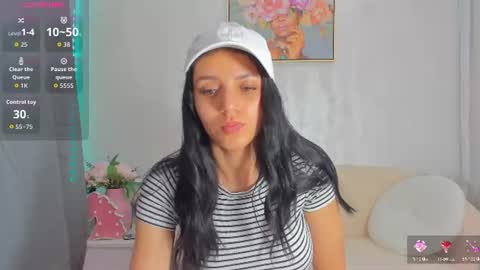 Sara online show from June 14, 8:38 am