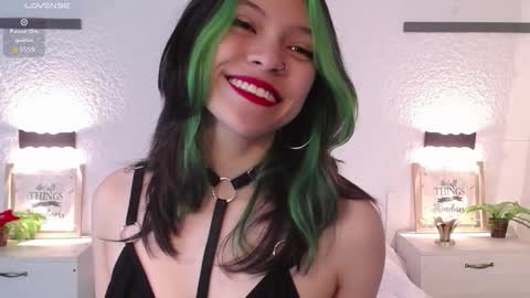 Sarah online show from February 2, 1:52 pm