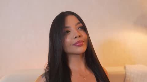       online show from November 12, 9:17 pm