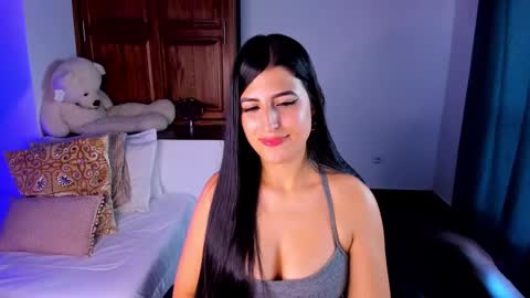 Snapshot of sarah_montale chatting on February 20, 8:03 pm Sarah Independent model online show from February 20, 8:03 pm