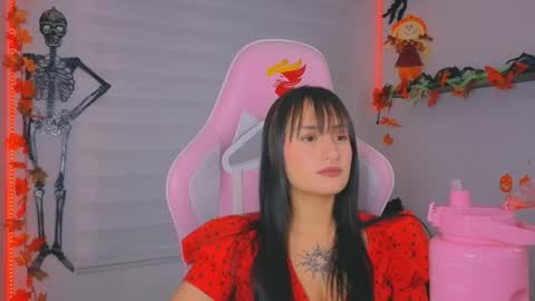 Sarah Ramirez online show from October 22, 3:42 am