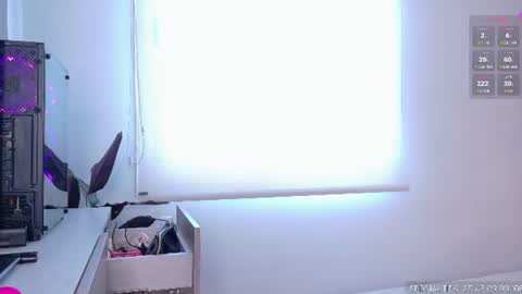 sarah_rayy online show from July 17, 7:38 pm