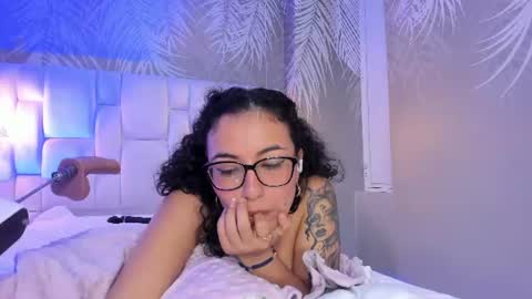 Sarah online show from July 11, 7:56 am