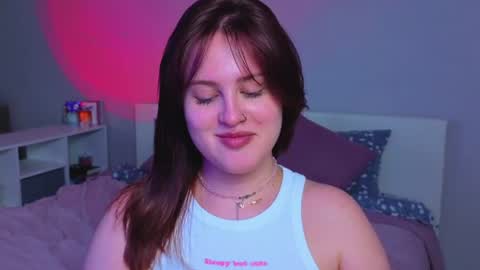 Sarah online show from June 23, 3:25 am
