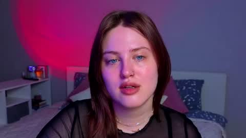 Sarah online show from August 1, 10:33 pm