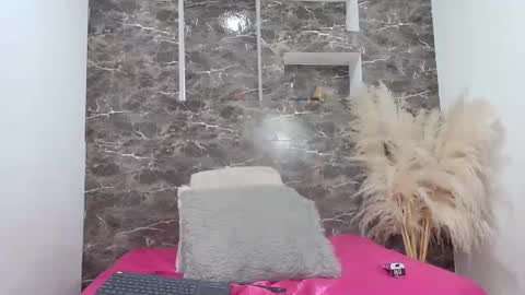 SARA online show from December 13, 9:09 pm