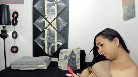  SARAHJEY     online show from July 3, 6:23 pm