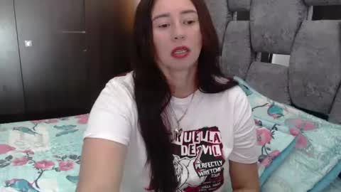 Lia online show from June 26, 8:25 pm