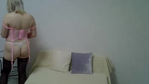 sarahphelps online show from October 12, 8:21 pm