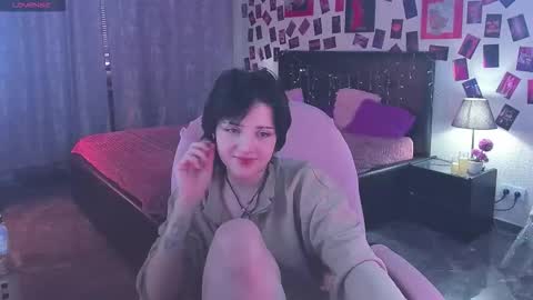 Sarah online show from February 12, 11:25 am