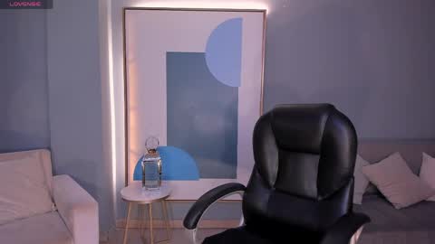 Sarah  independent model online show from April 29, 5:34 am