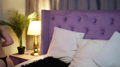  Sarai  online show from February 15, 8:29 pm