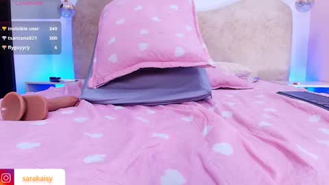 Sara  online show from January 7, 5:29 pm