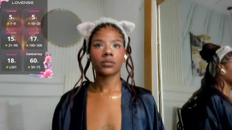 Sara Lewis online show from June 25, 11:26 am