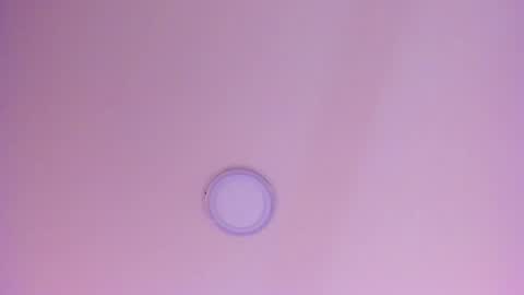 Snapshot of sarasaenz__ chatting on February 4, 2:32 pm online show from February 4, 2:32 pm