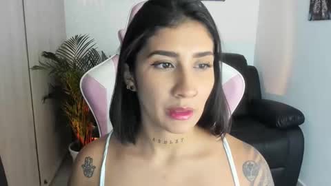 saratukkerr online show from December 22, 3:13 am