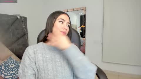      online show from November 4, 12:12 am