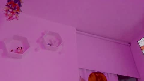 Saray  online show from October 29, 11:16 pm